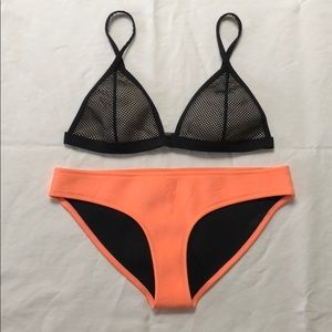 Triangle Brand Coral, Black & White Bikini